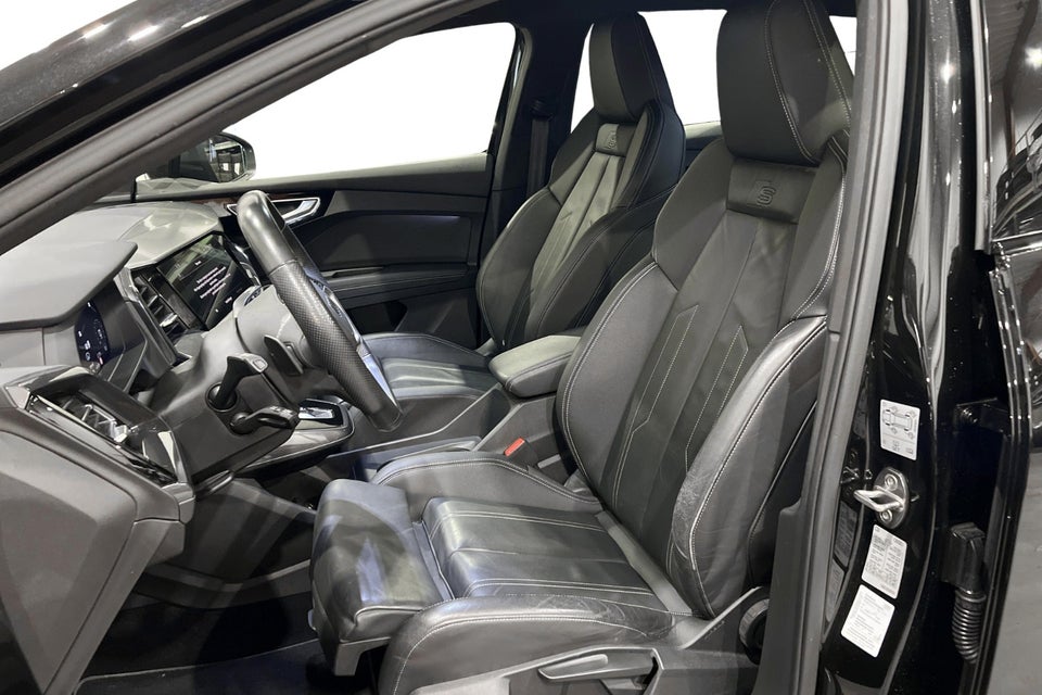 Audi Q4 e-tron 40  5d