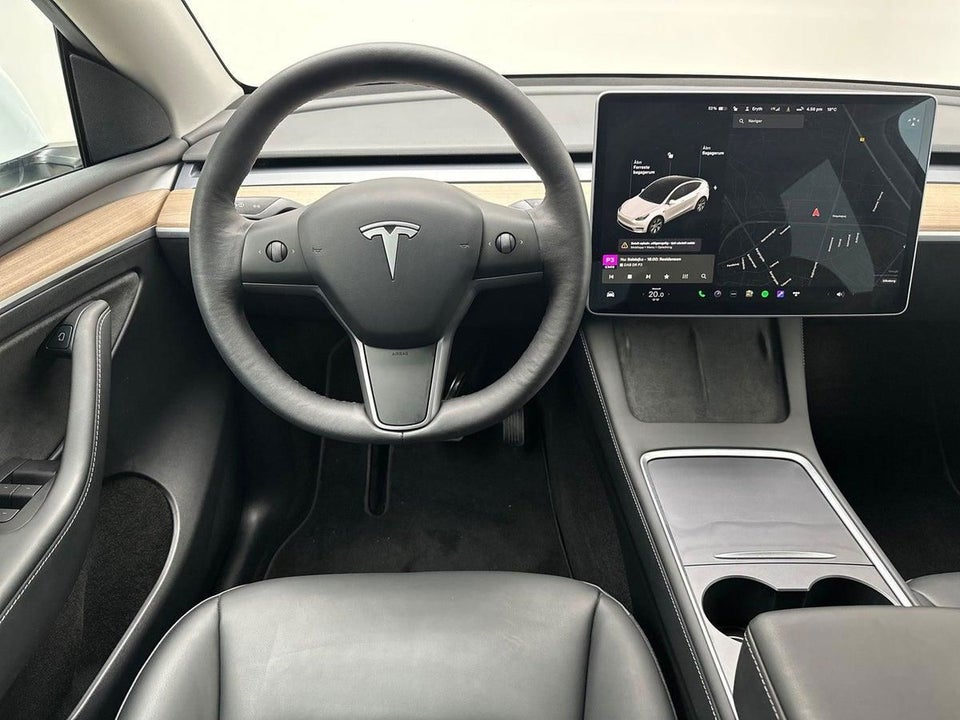 Tesla Model Y Long Range AWD 5d