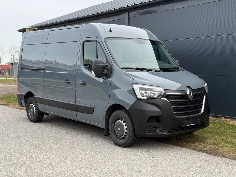 Renault Master IV T35 2,3 dCi 150 L2H2 Kassevogn