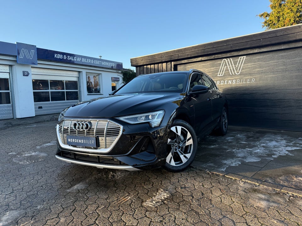 Audi e-tron 55 S-line quattro 5d