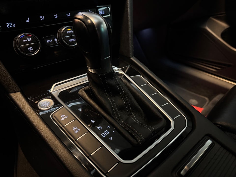 VW Passat 1,4 TSi 150 R-line Variant DSG BMT 5d