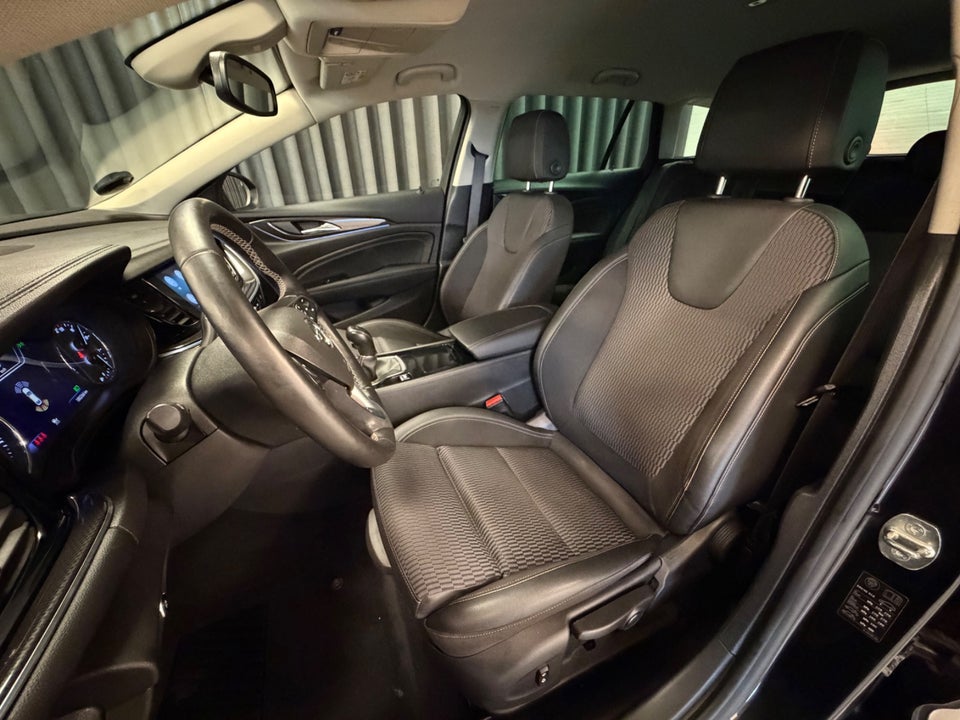 Opel Insignia 1,6 T 200 Dynamic Sports Tourer 5d