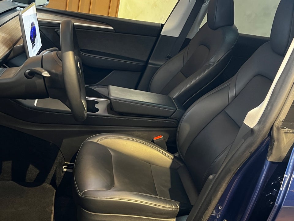 Tesla Model Y Performance AWD 5d