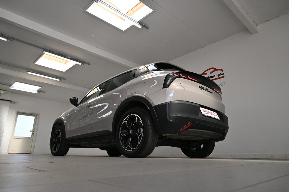 Alfa Romeo Junior Elettrica Core 5d