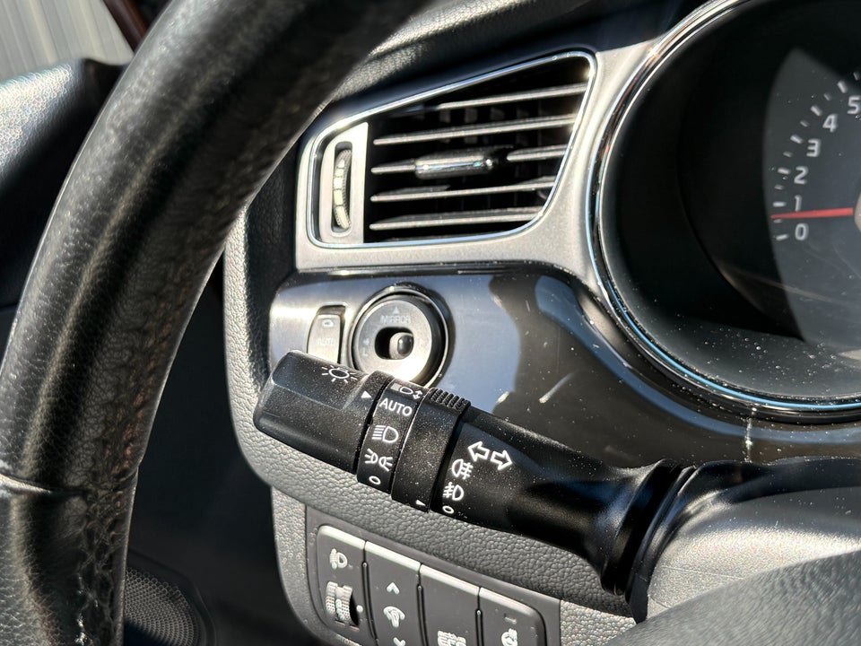 Kia Ceed 1,6 GDi Premium SW DCT 5d