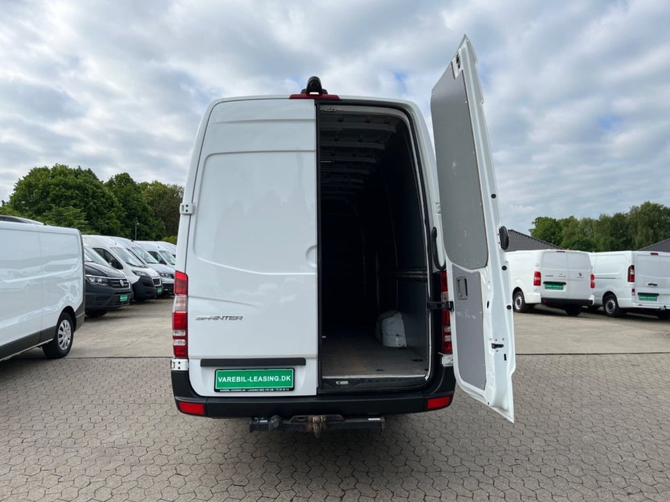 Mercedes Sprinter 316 2,2 CDi R3L Kassevogn aut. 5d