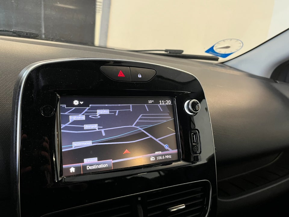 Renault Clio IV 1,5 dCi 90 Zen Sport Tourer 5d