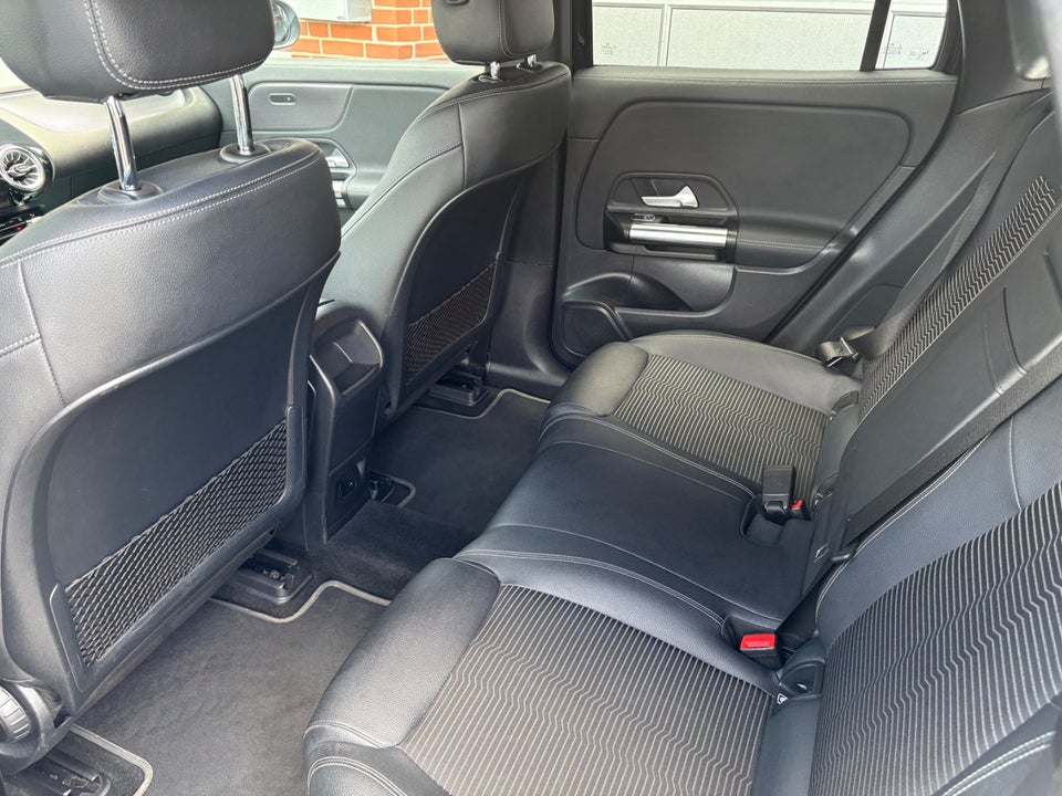 Mercedes EQA250 5d