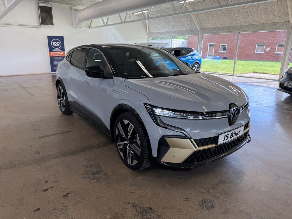 Renault Megane E-Tech 60 Iconic 5d