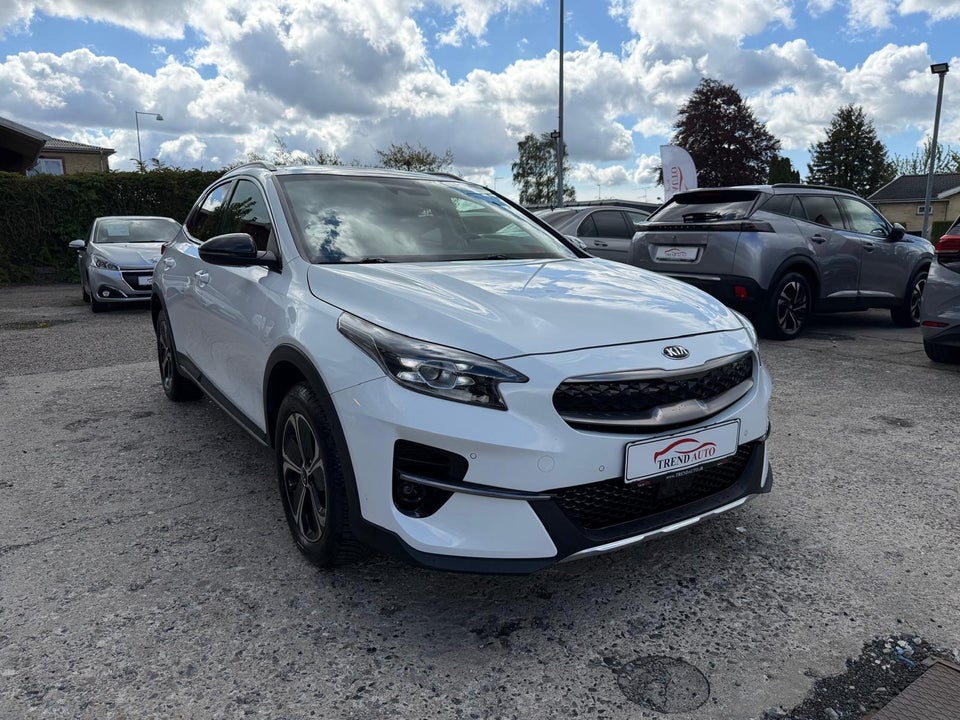 Kia XCeed 1,6 PHEV Upgrade DCT 5d