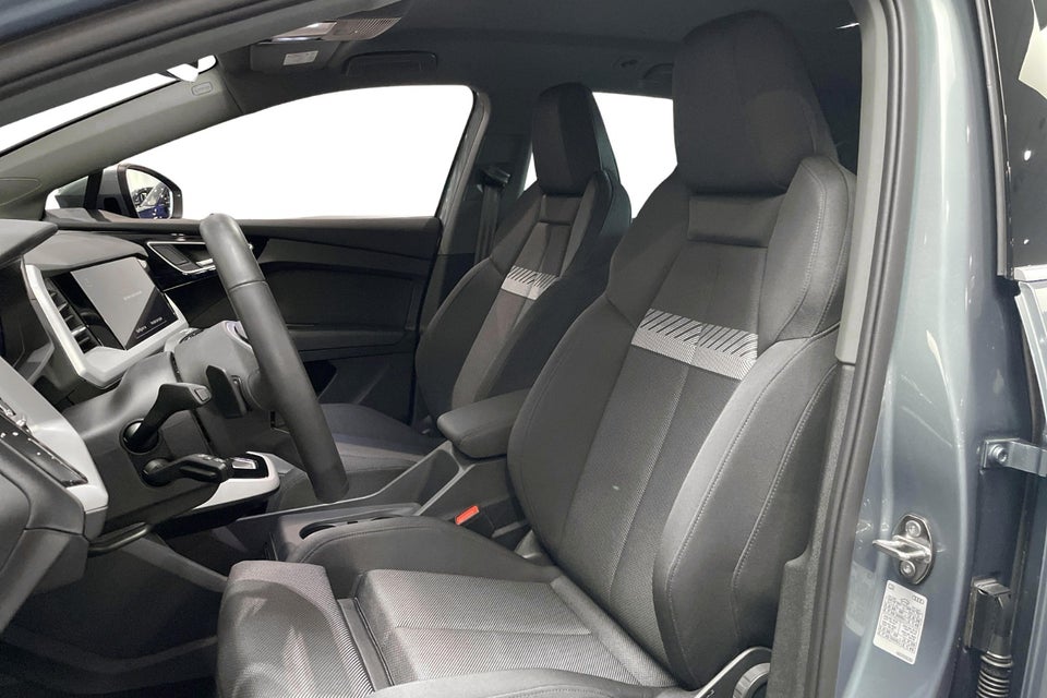 Audi Q4 e-tron 45 Progress 5d