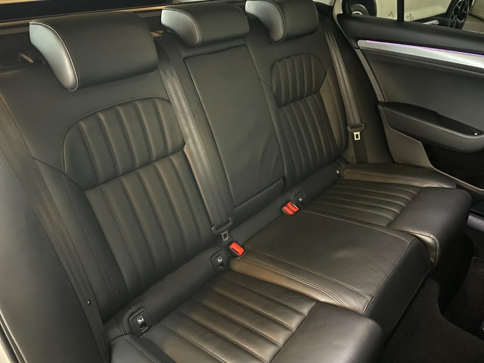 Skoda Superb 1,4 TSi 150 Business Executive Combi DSG 5d