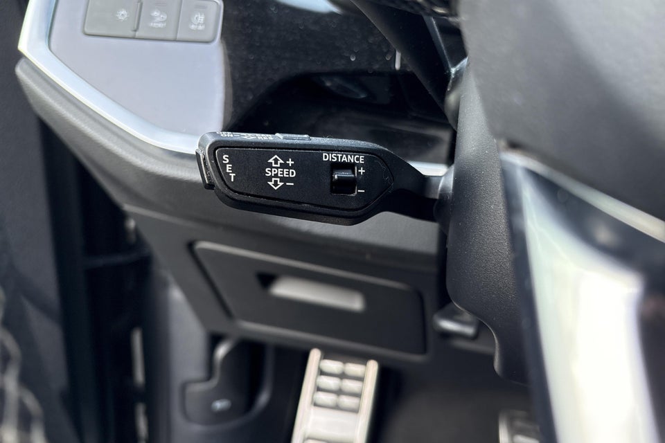 Audi Q3 45 TFSi e S-line plus S-tr. 5d