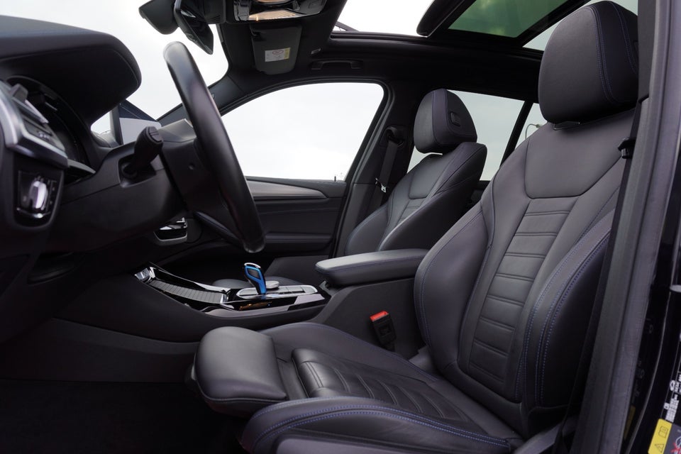 BMW iX3 Charged Plus M-Sport 5d