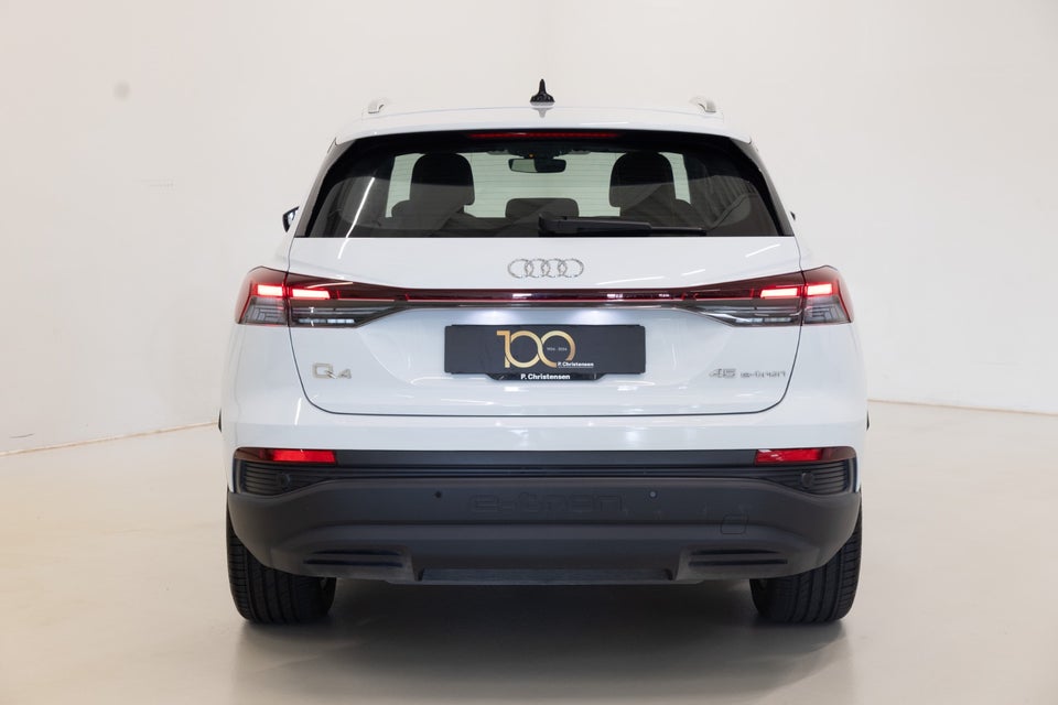 Audi Q4 e-tron 45  5d