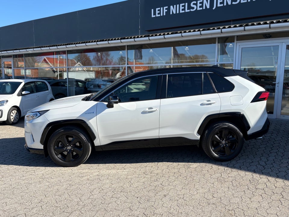 Toyota RAV4 2,5 Hybrid H3 Style MDS 5d