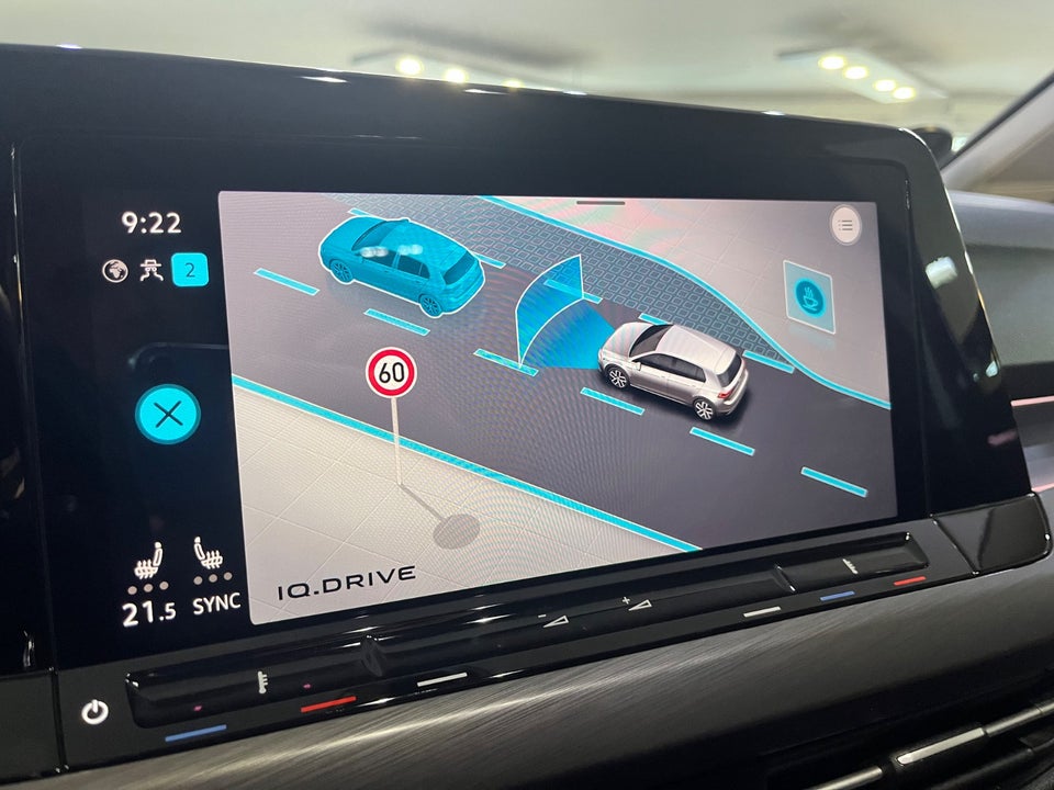 VW Golf VIII 1,4 eHybrid DSG 5d