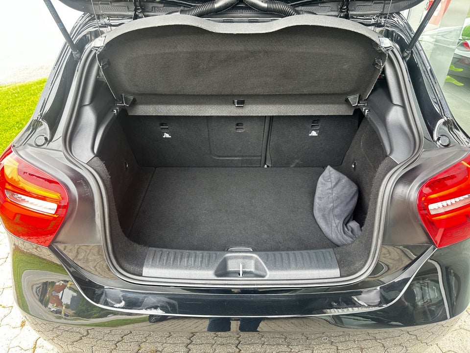 Mercedes A200 1,6 Urban aut. 5d