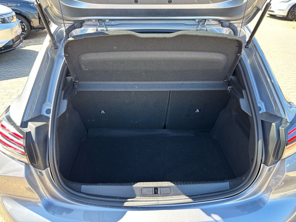 Peugeot 208 1,2 PureTech 100 Allure+ 5d