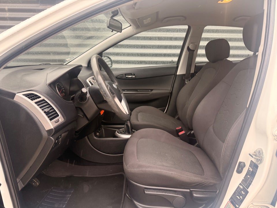 Hyundai i20 1,25 Classic 5d