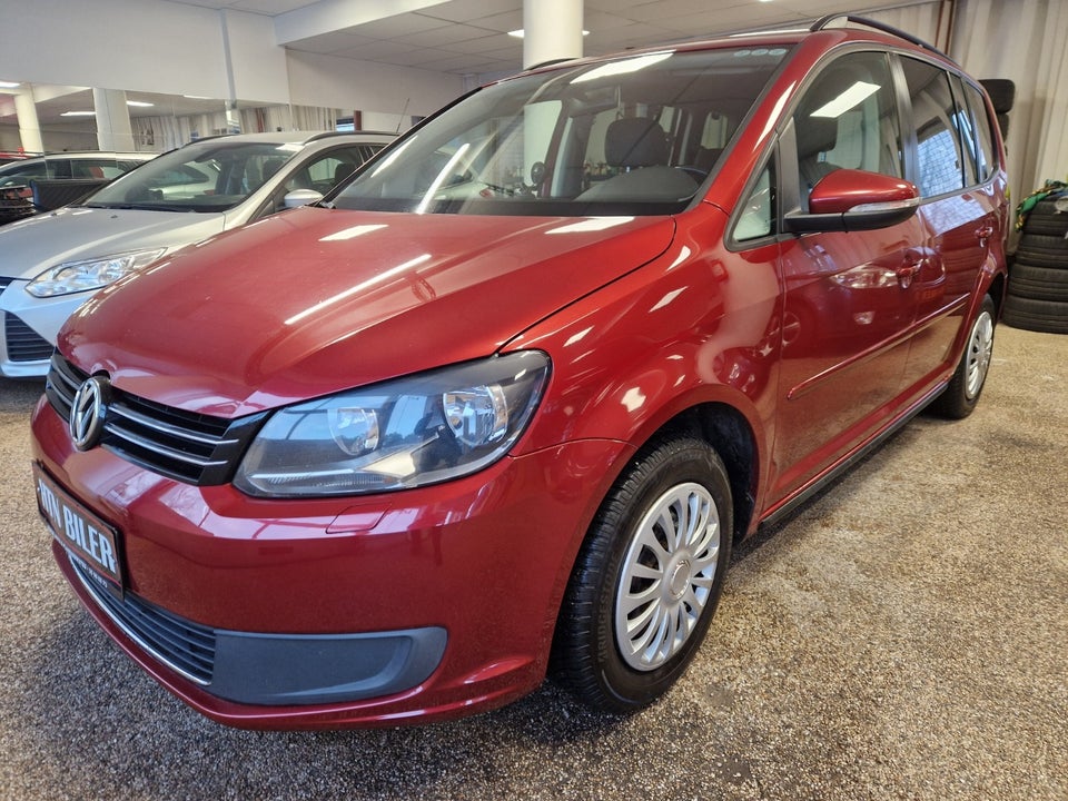 VW Touran 1,6 TDi 105 Comfortline BMT 7prs 5d