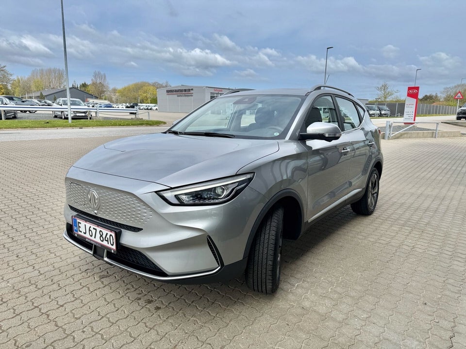 MG ZS 70 Luxury 5d