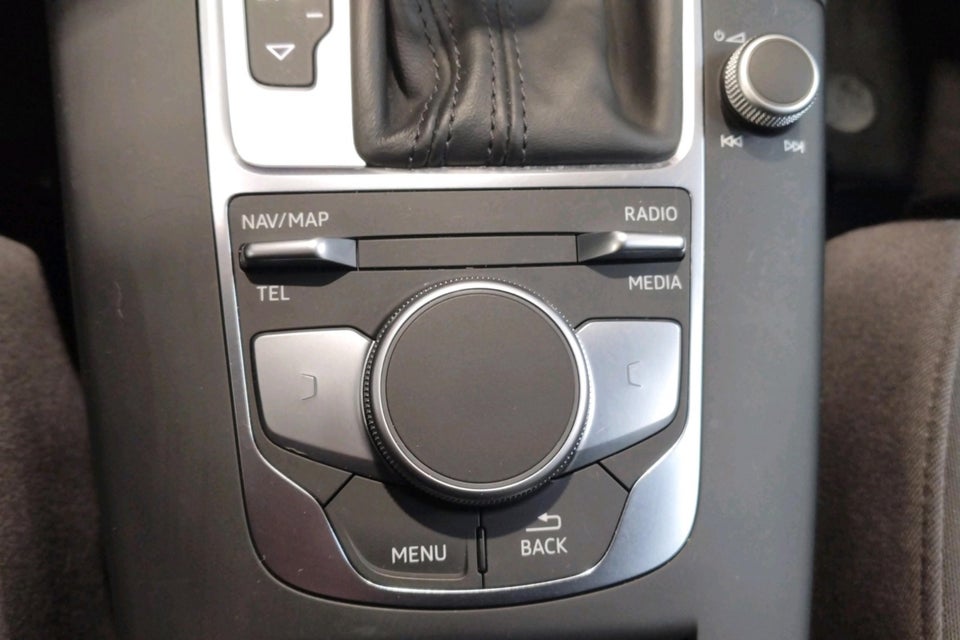 Audi A3 35 TFSi Sport Limited Sportback S-tr. 5d