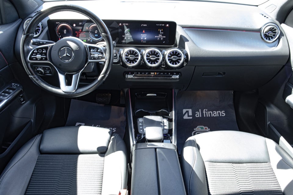 Mercedes EQA250 5d
