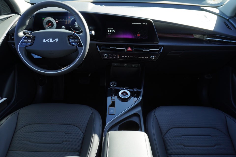 Kia Niro 64 EV Prestige 5d