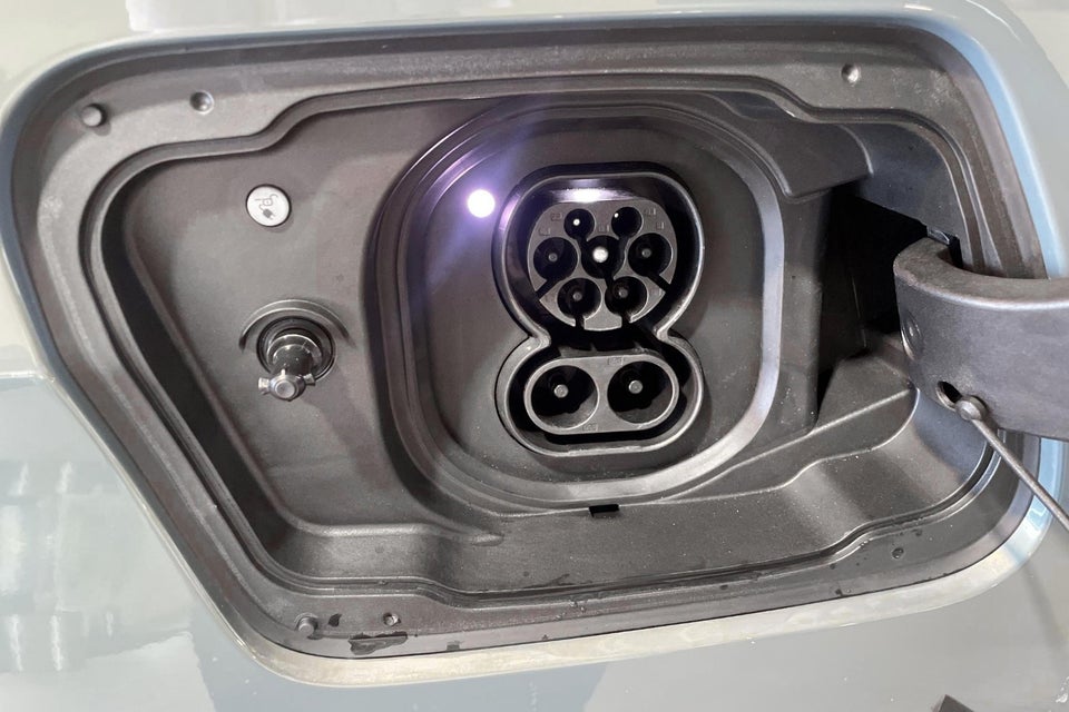 BMW i5 eDrive40 M-Sport 4d