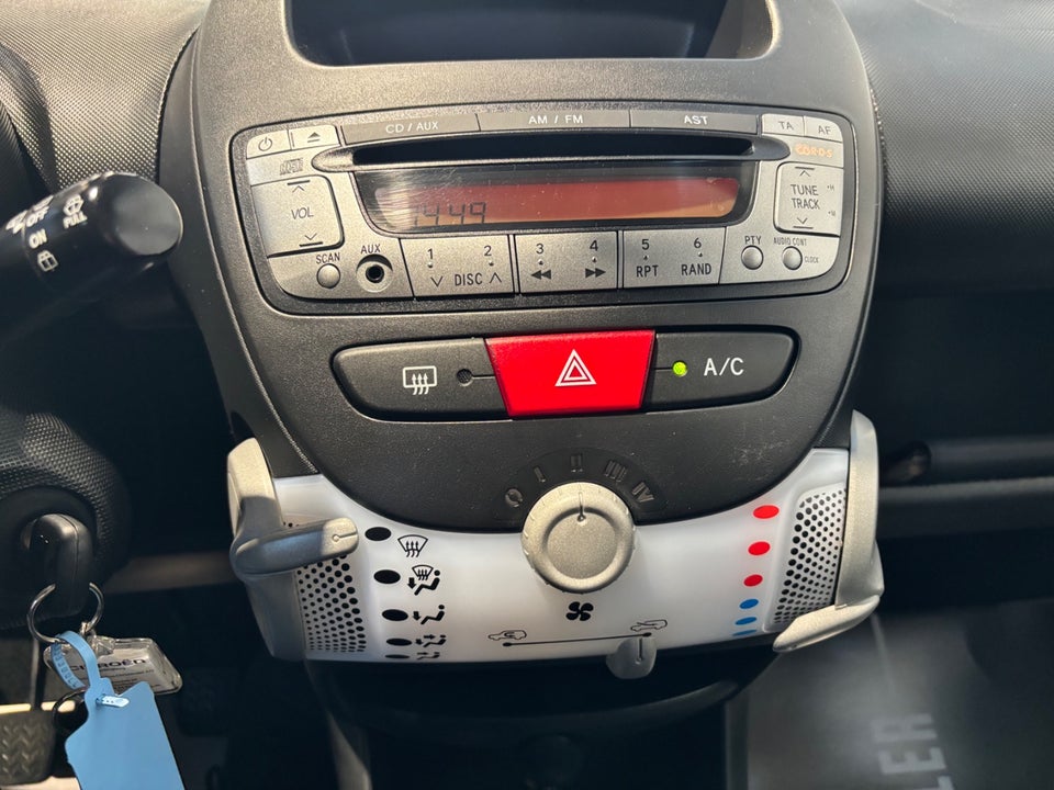 Citroën C1 1,0 VTi Feel 5d