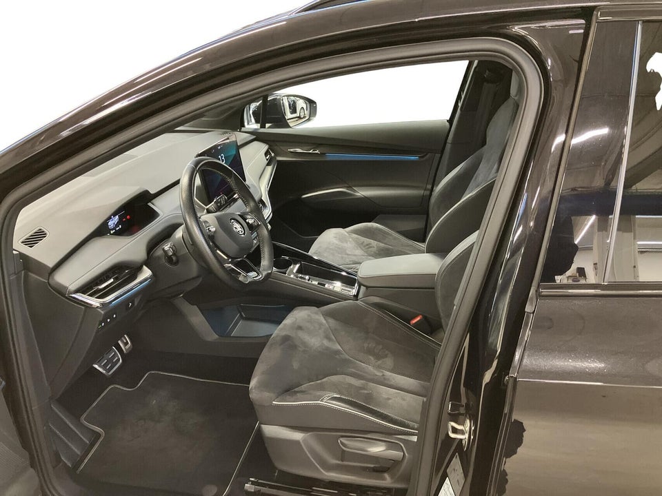 Skoda Enyaq 60 iV Sportline 5d
