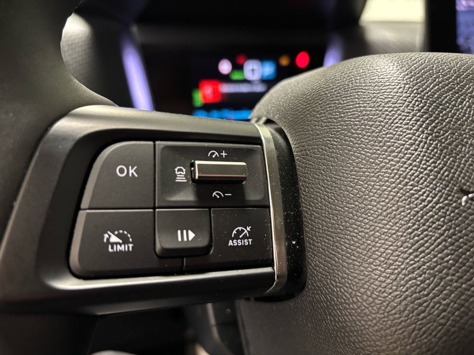 Citroën ë-C4 X 50 Shine 4d