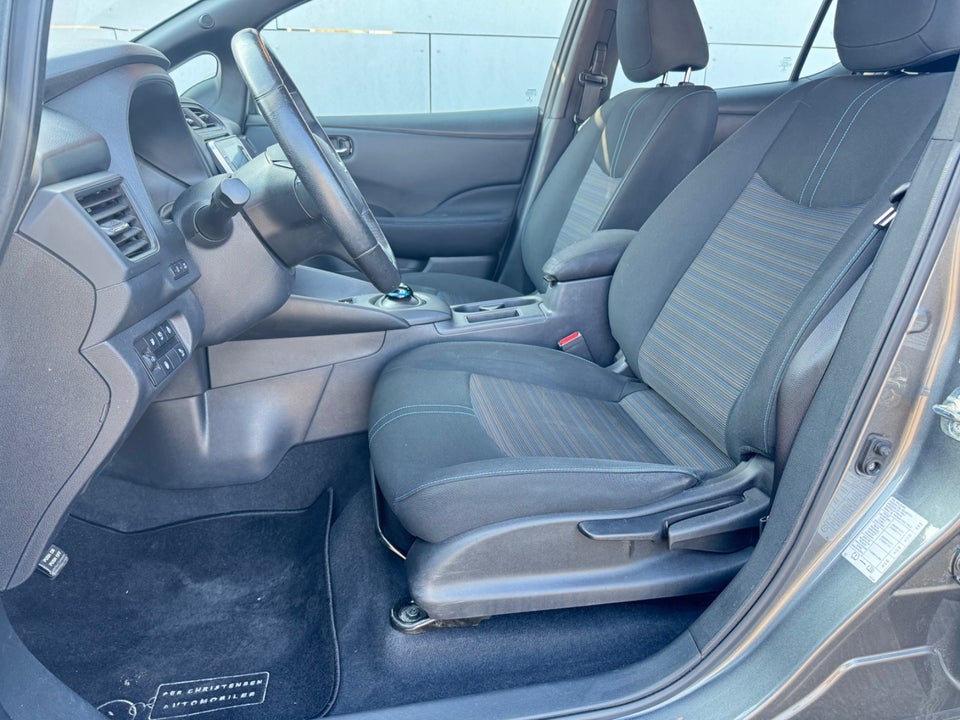 Nissan Leaf 40 Acenta 5d