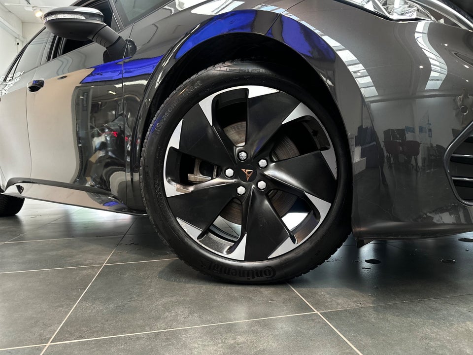 Cupra Born 77 e-Boost Dinamica Pack 5d