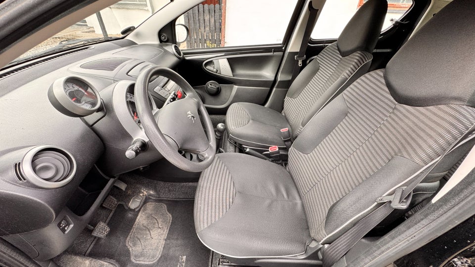 Peugeot 107 1,0 Comfort 5d