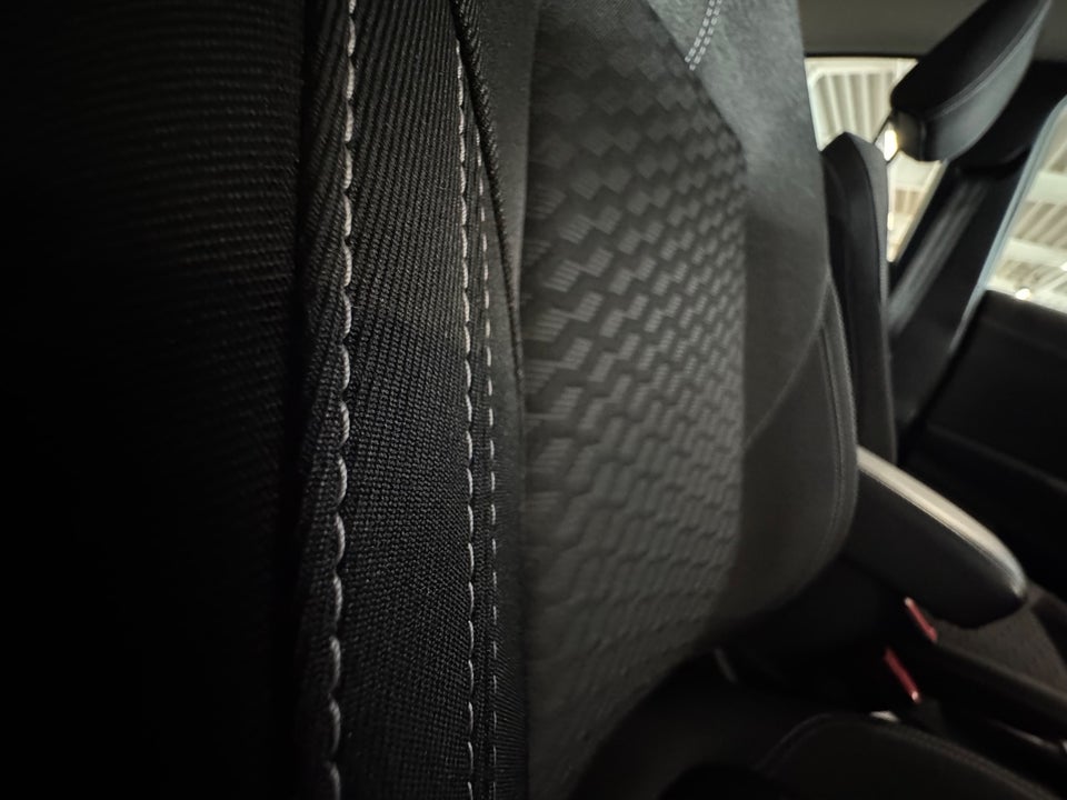 Ford Puma 1,0 EcoBoost mHEV Titanium 5d