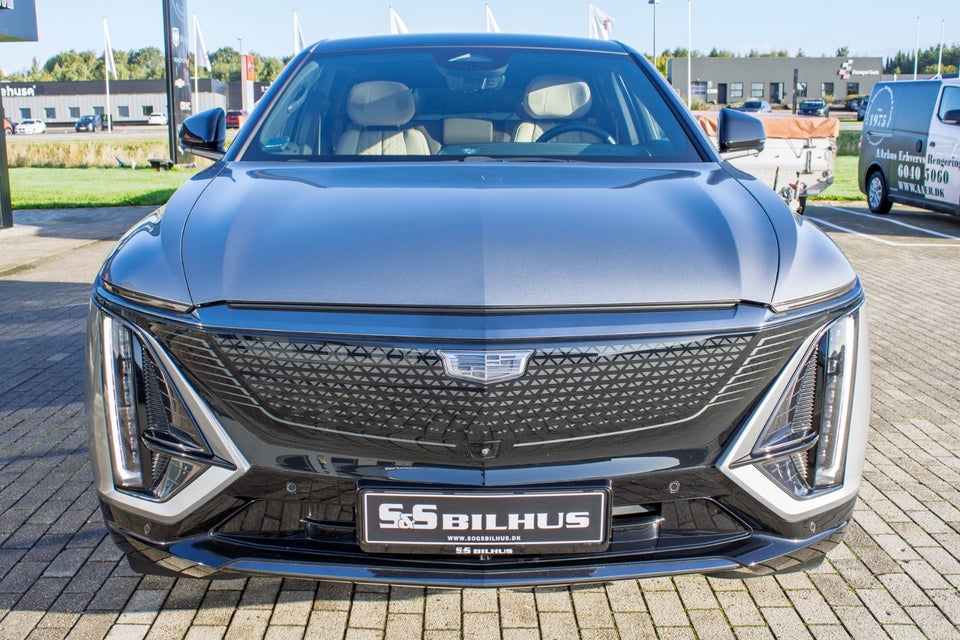 Cadillac Lyriq 600 E4 Sport AWD 5d