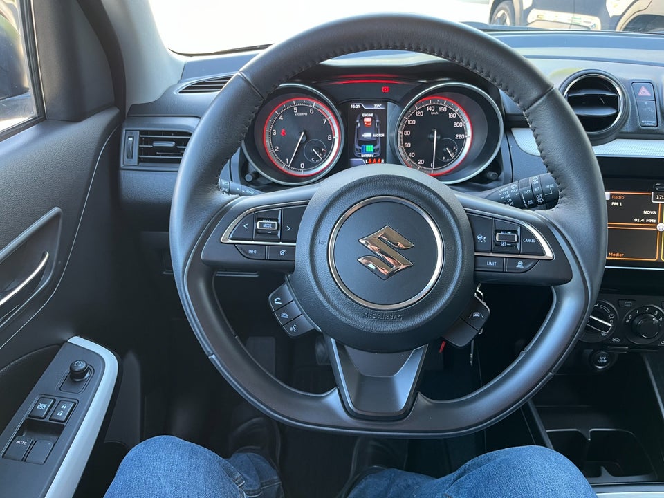 Suzuki Swift 1,2 mHybrid Action 5d