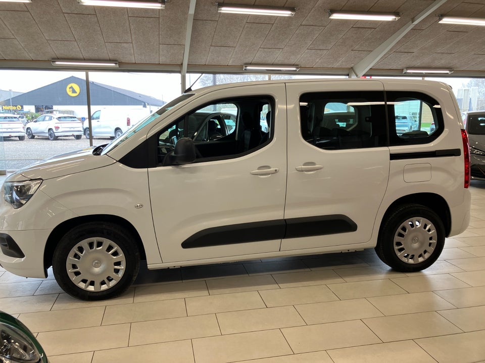 Opel Combo-e Life 50 Ultimate L1 5d