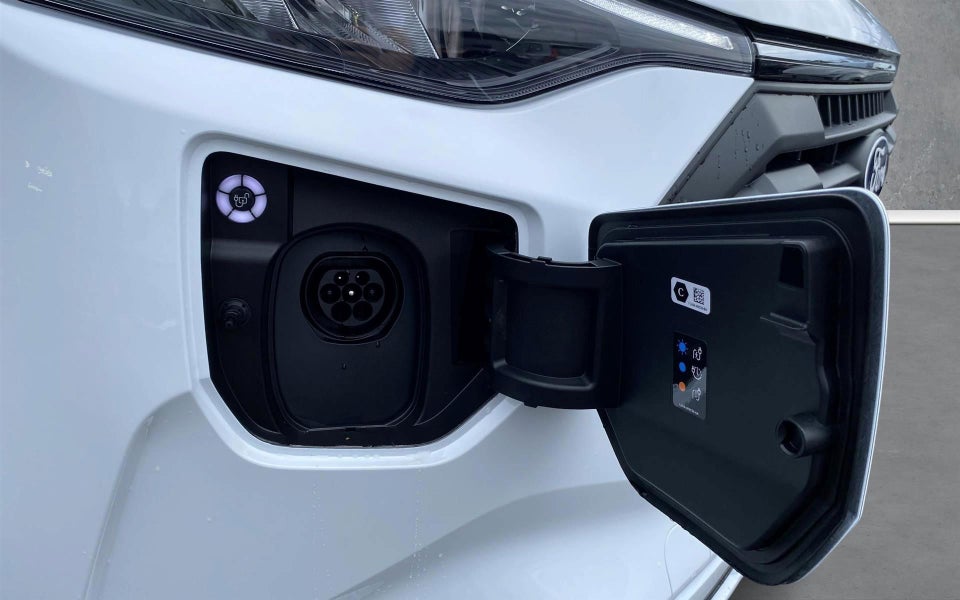 Ford Transit Custom 320L 2,5 PHEV Limited CVT