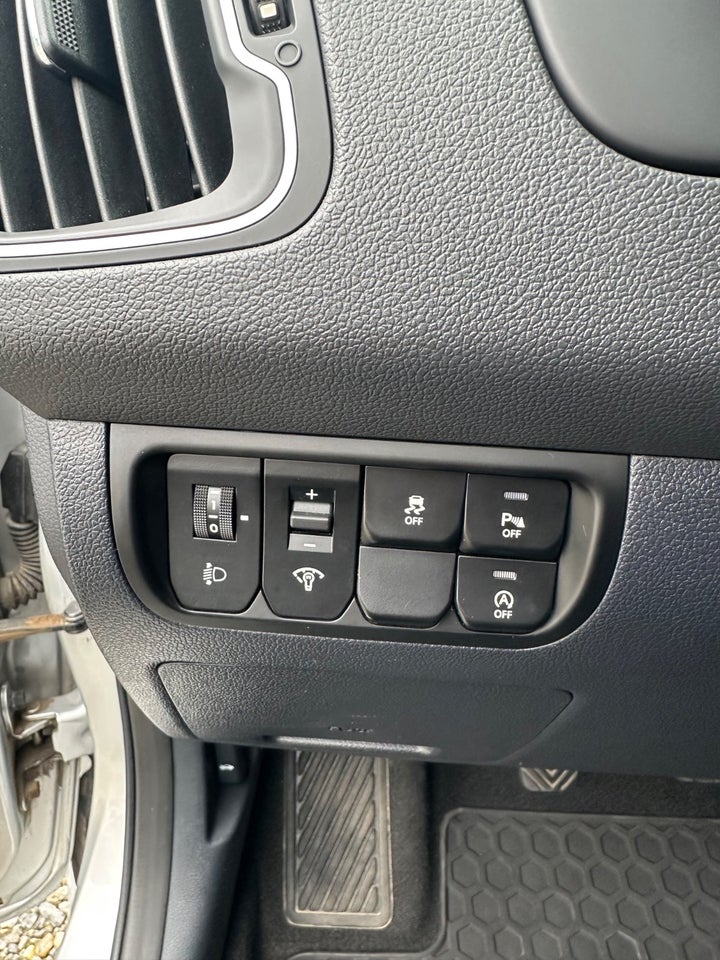 Kia Rio 1,2 CVVT Limited 5d