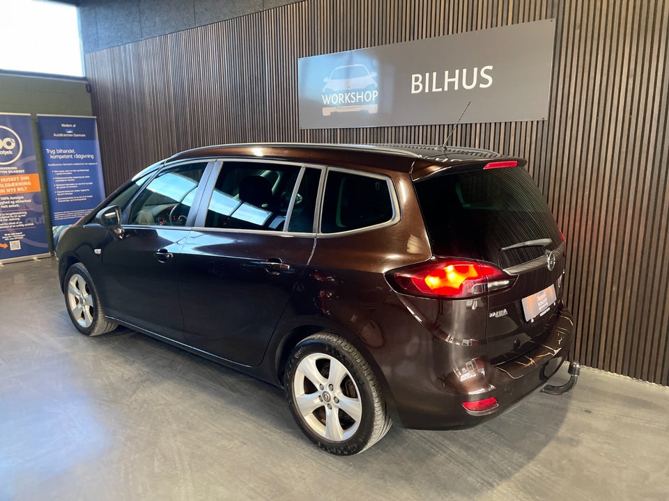 Opel Zafira Tourer 2,0 CDTi 130 Enjoy 7prs 5d
