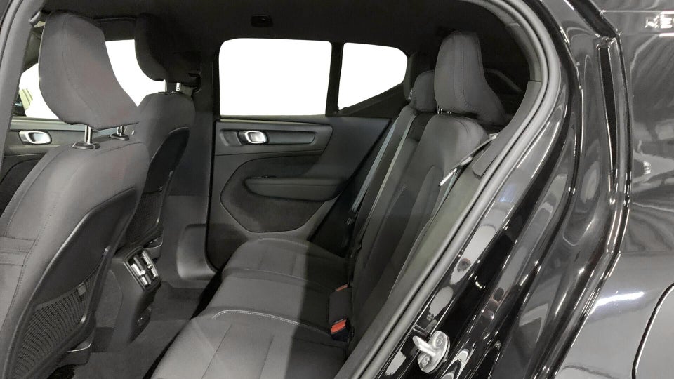 Volvo XC40 P6 ReCharge Core 5d