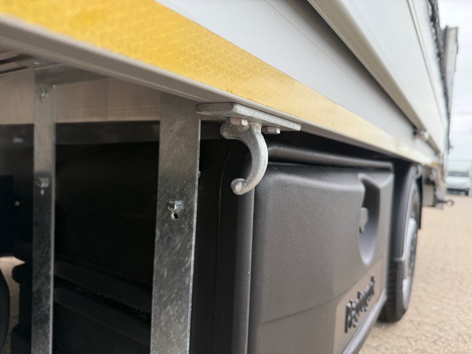 Iveco Daily 3,0 35S18 4100mm Lad AG8