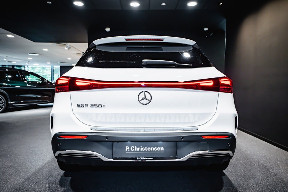 Mercedes EQA250+ AMG Premium 5d