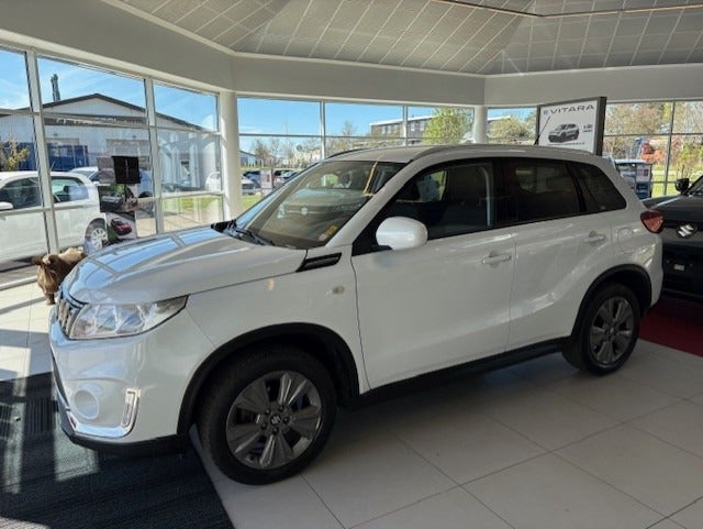 Suzuki Vitara 1,0 Boosterjet Active Cut 5d
