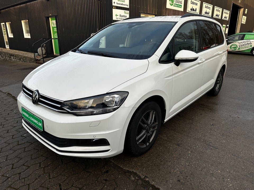 VW Touran 2,0 TDi 150 Comfortline DSG Van 5d