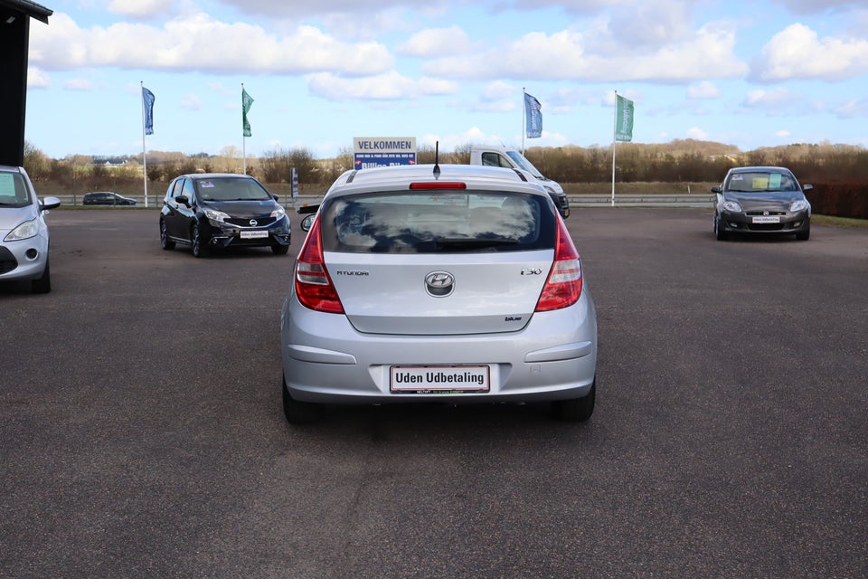 Hyundai i30 1,6 CVVT Comfort 5d