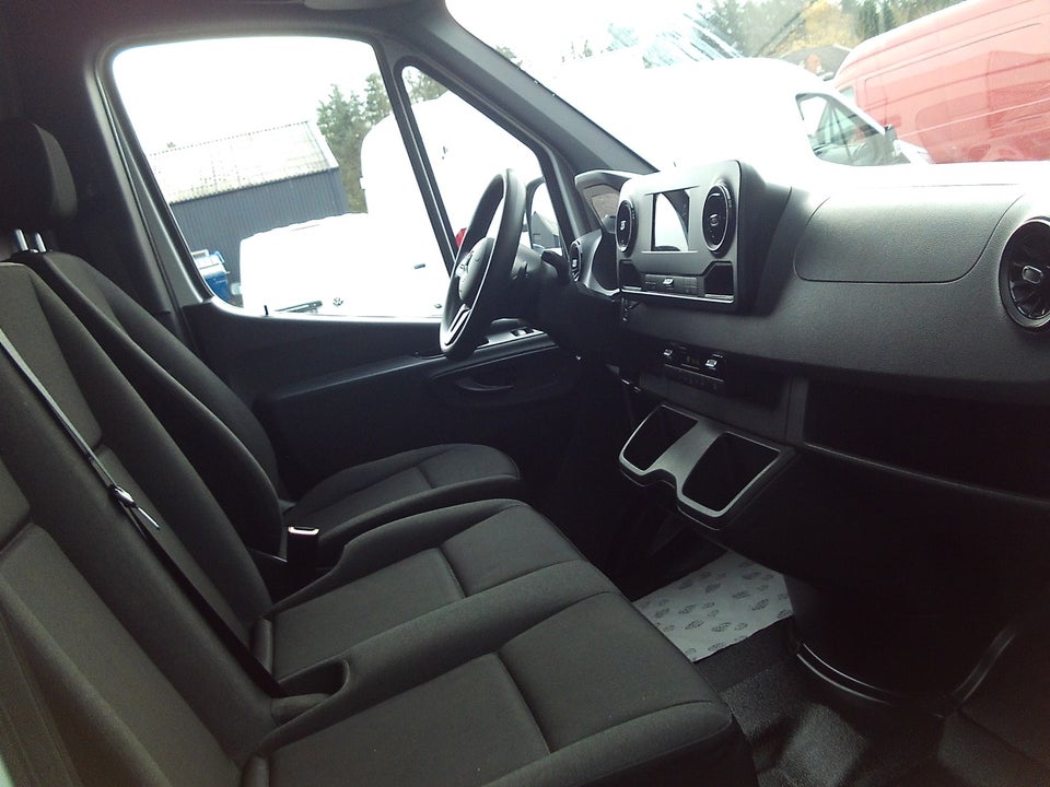 Mercedes Sprinter 316 2,2 CDi A2 Kassevogn aut. RWD